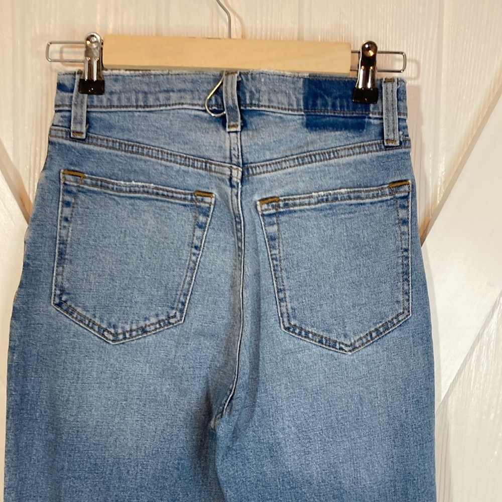 Abercrombie & Fitch Blue High Rise Distressed Jeans - Picture 5 of 12